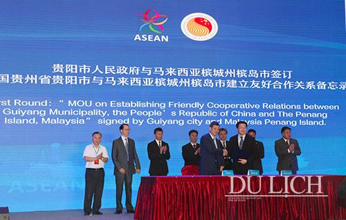 Ký kết hợp tác giữa thành phố Quý Dương (Quý Châu, Trung Quốc) và Penang (Malaysia)